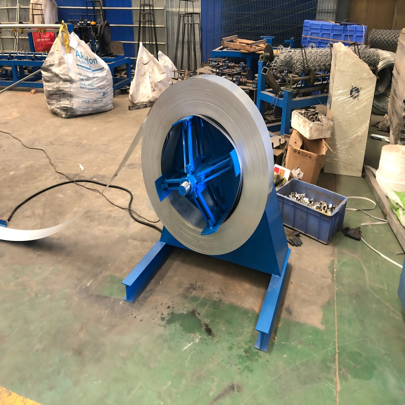 Fully Automatic High-Speed Razor Wire Making Machine /Razor Barbed Wire Making Machine /steel Razor Blade Barbed Wire Making Machine - 图片 5