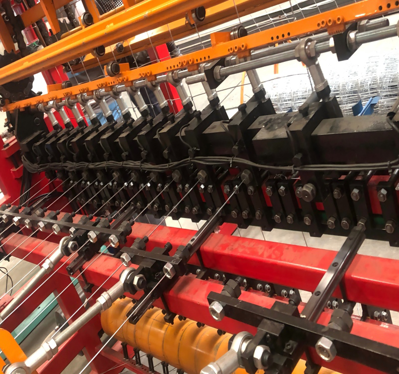 Fence Making Machine Grassland Cattle Farm Fence Equipment Automatic Field Fence Net Making Machine Metal Wire Mesh Machine - 图片 6